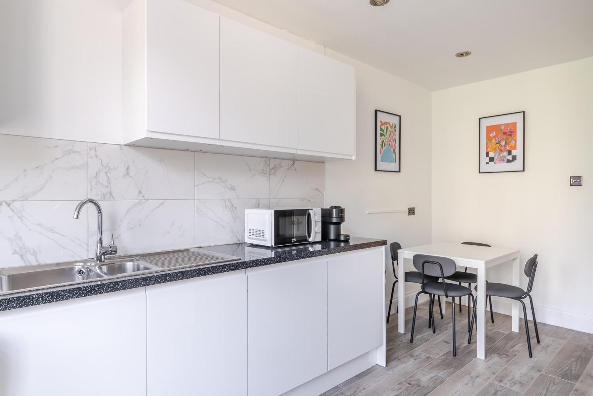 4bedroom Flat- Walking Distance From Oxford Street